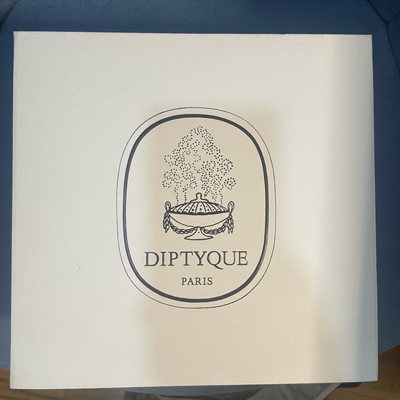 Diptyque Holiday Candle Set - Picture 2 of 4